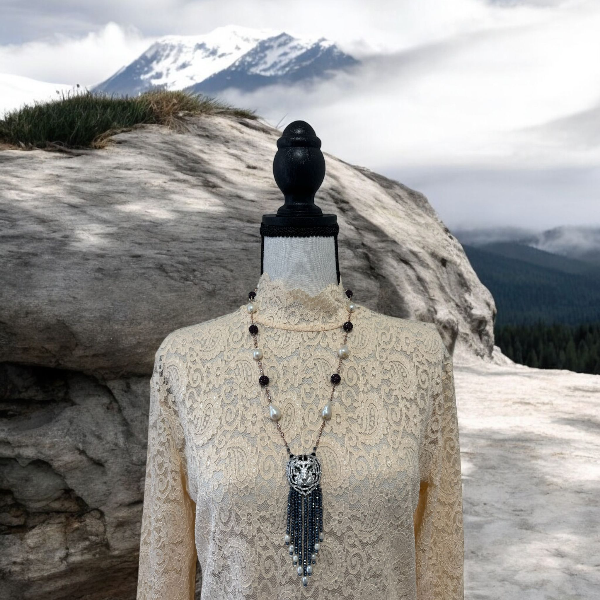 Baroque Pearl Crystal Chain Tiger Face Zircon Pendant